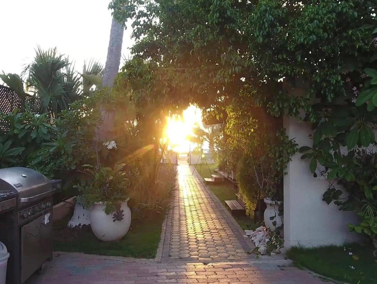 Aruba Sunset Beach Studios Palm Beach Exterior foto